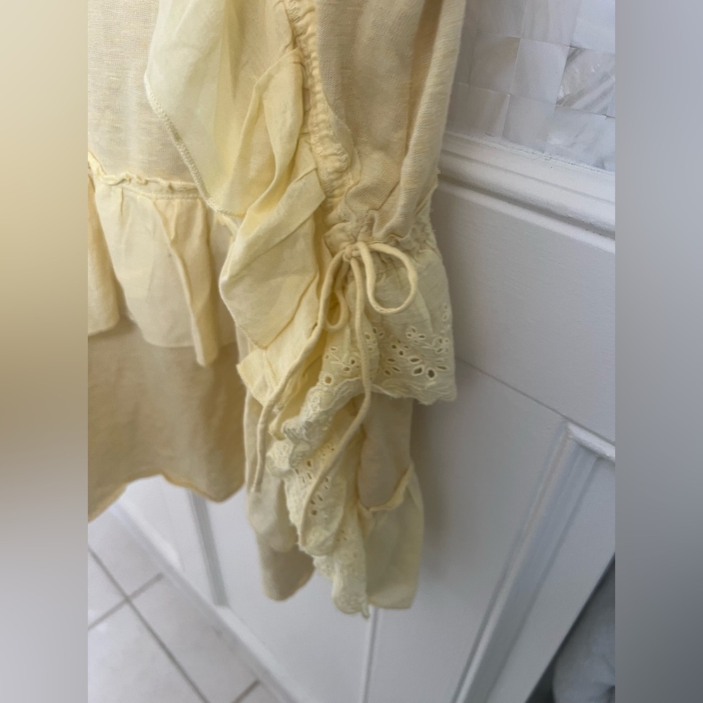 NWT new FREE PEOPLE Claire Tee medium reed yellow ruffle eyelet oversized - Picture 12 of 16